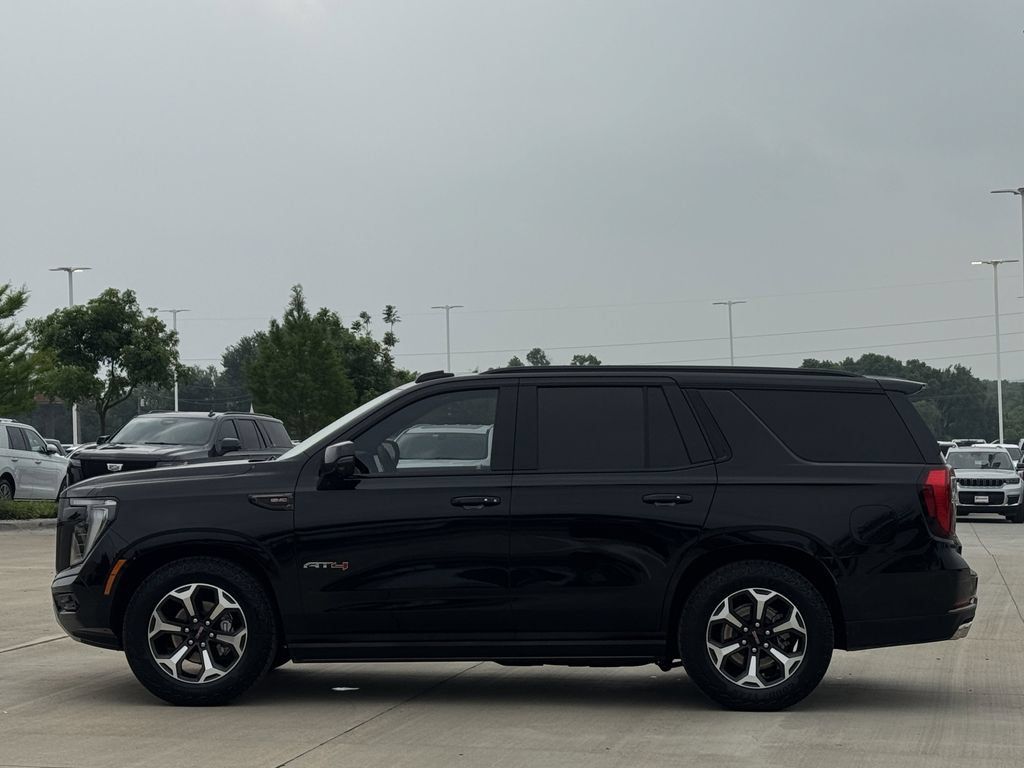 Used 2026 GMC Yukon AT4 Ultimate AWD/4WD image 3