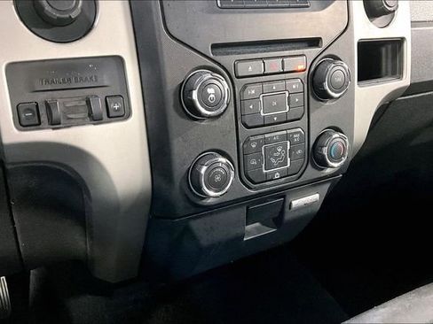 Used 2014 Ford F150 XLT w/ Equipment Group 302A Luxury AWD/4WD image 13