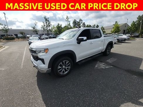 Used 2024 Chevrolet Silverado 1500 LT w/ Protection Package AWD/4WD image 7
