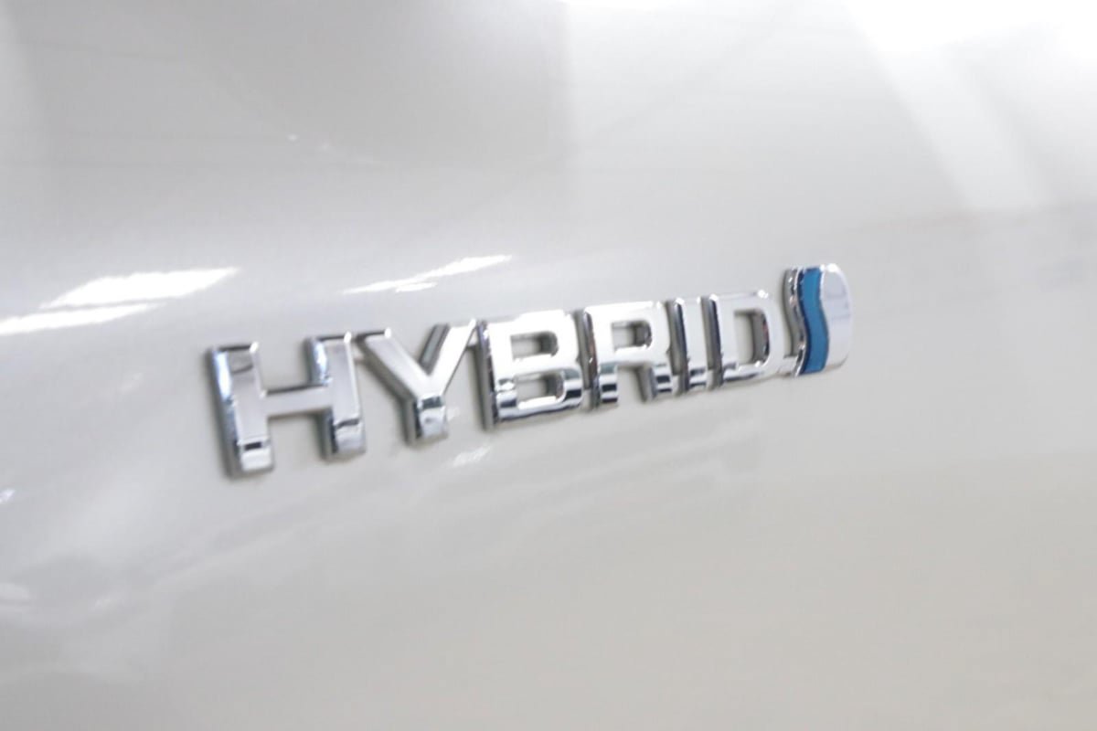 Used 2021 Toyota Highlander Limited FWD image 42