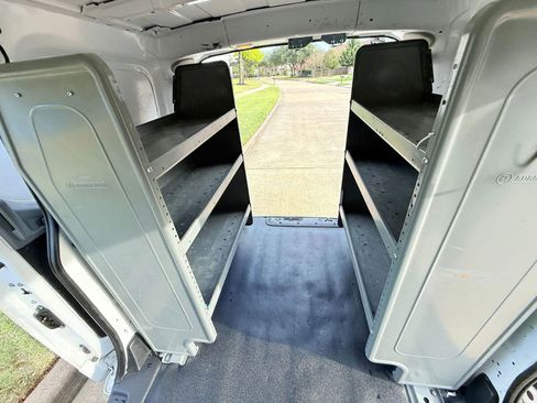 Used 2020 Nissan NV200 SV image 20