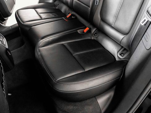 Used 2018 Porsche Macan S image 28