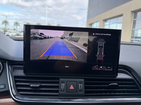 Used 2021 Audi Q5 Premium w/ Convenience Package image 29