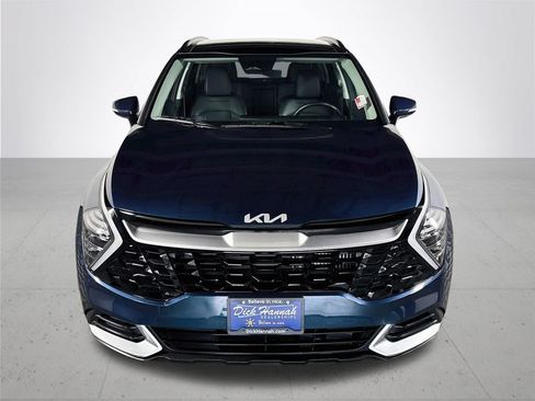 Certified 2025 Kia Sportage EX w/ EX Premium Package AWD/4WD image 3