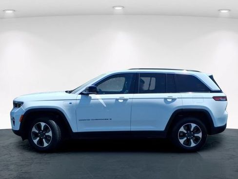 Used 2024 Jeep Grand Cherokee Limited 4xe AWD/4WD image 16