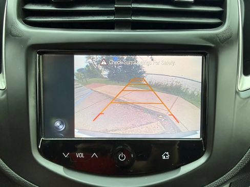 Used 2016 Chevrolet Trax LT FWD image 21