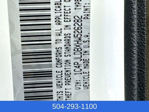 Used 2017 Jeep Cherokee Limited image 30