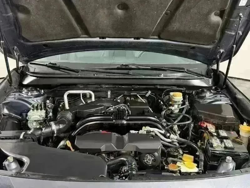Used 2017 Subaru Outback 2.5i Limited AWD/4WD image 18