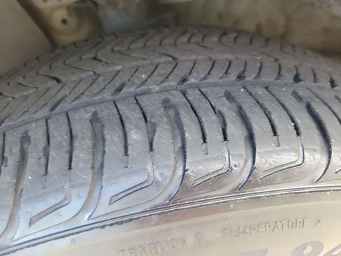 Used 2021 Kia Seltos EX image 37