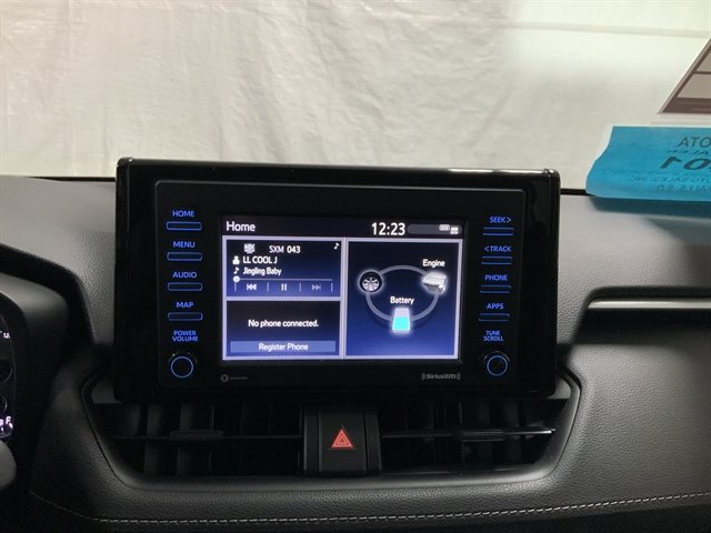 Used 2021 Toyota RAV4 LE AWD/4WD image 24