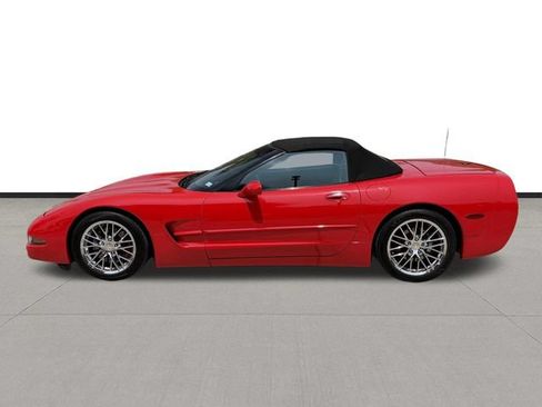 Used 2002 Chevrolet Corvette Convertible w/ Preferred Equipment Group2 RWD image 8