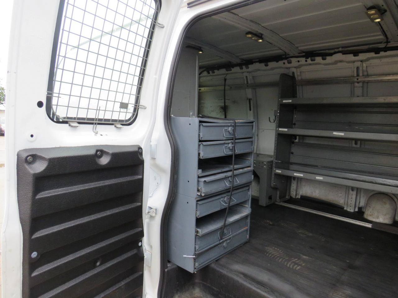 Used 2019 GMC Savana 2500 w/ Driver Convenience Package RWD image 27