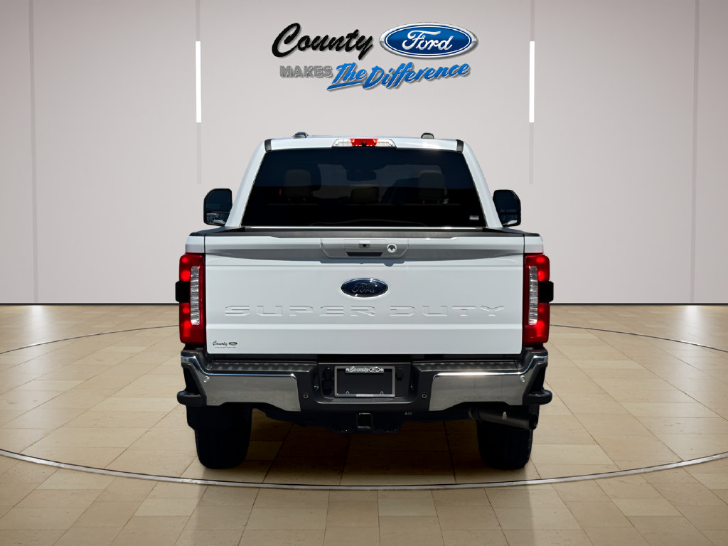 Used 2025 Ford F250 Lariat AWD/4WD image 4