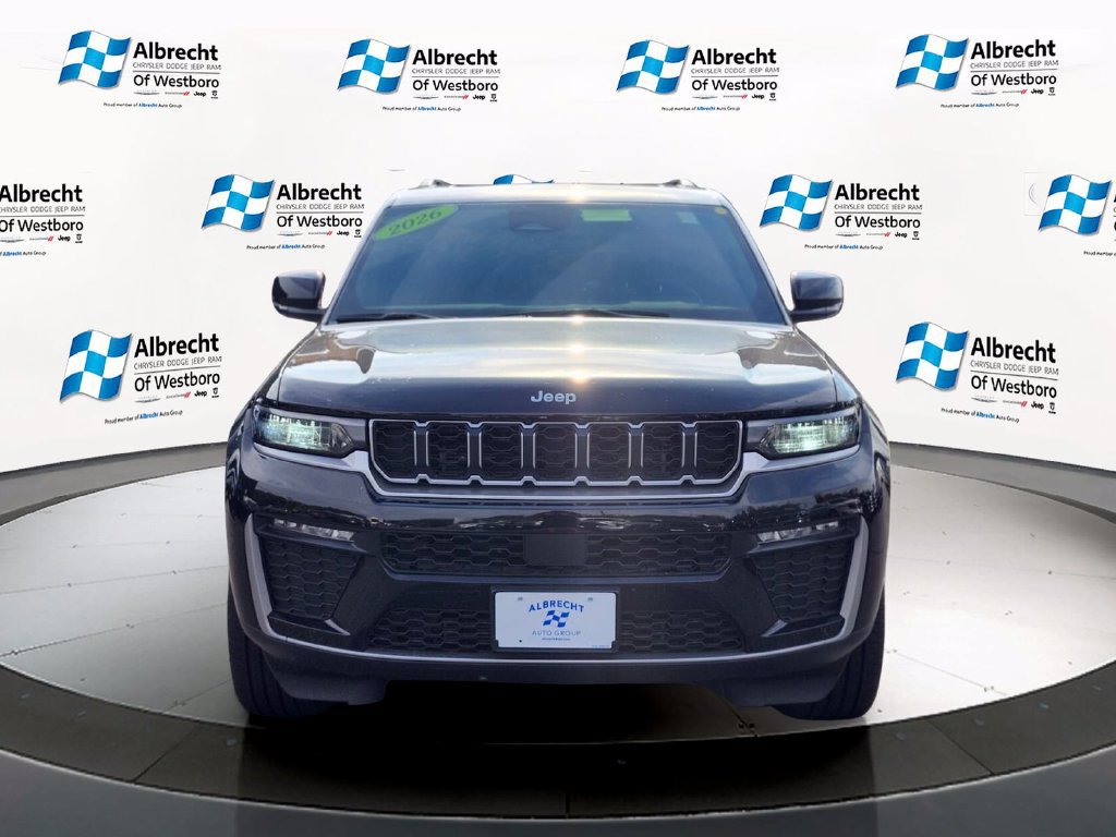Used 2026 Jeep Grand Cherokee Limited AWD/4WD image 8