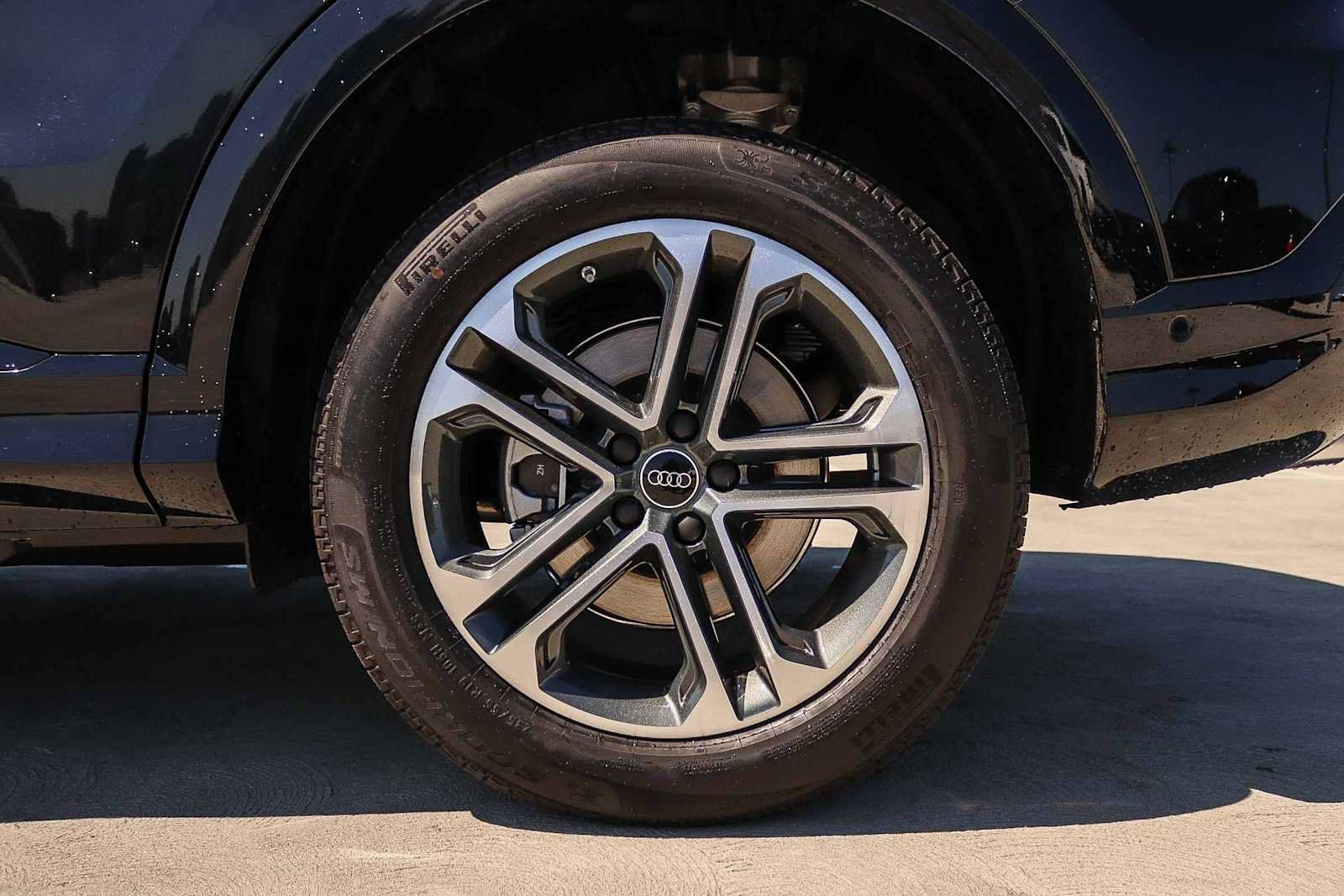 New 2026 Audi Q5 Premium AWD/4WD image 13