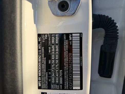 Used 2022 Mercedes-Benz GLS 450 4MATIC image 18