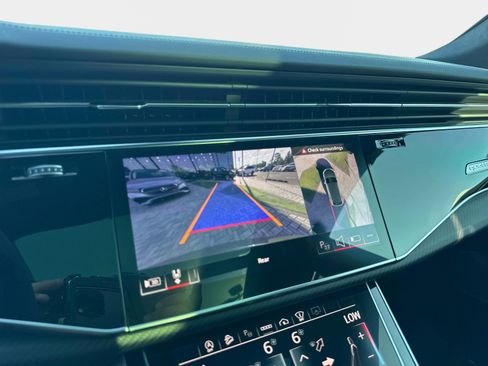 Used 2024 Audi RS Q8 image 26