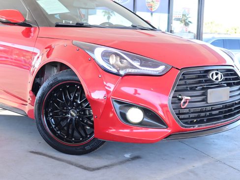Used 2016 Hyundai Veloster Turbo w/ Option Group 04 image 2
