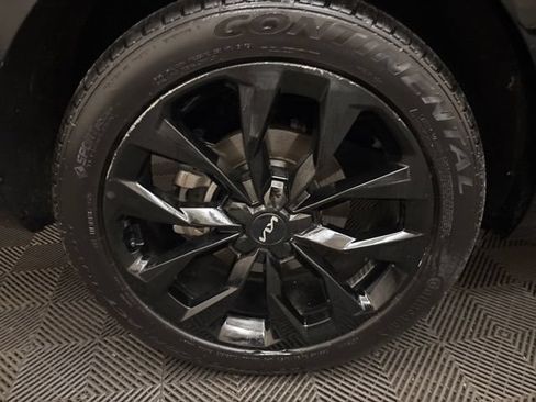 Certified 2023 Kia Sorento SX FWD image 24