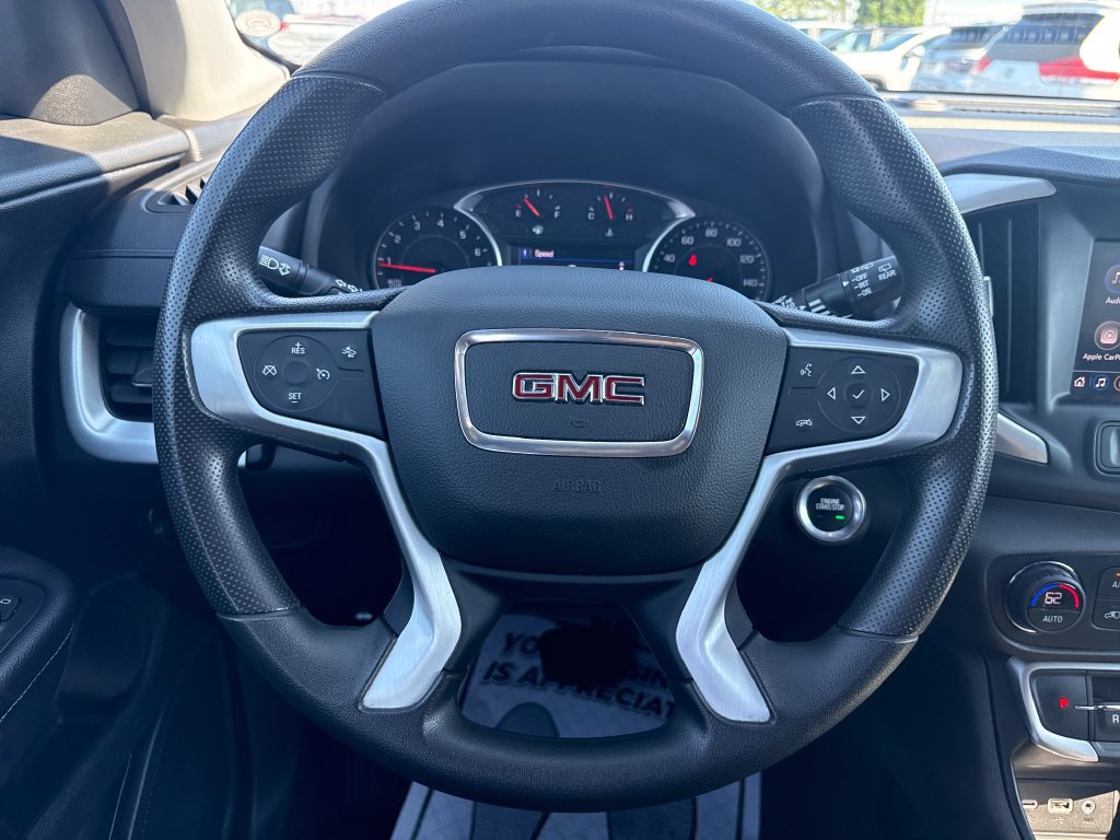 Used 2022 GMC Terrain SLE w/ Driver Convenience Package FWD image 25