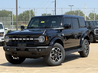 New 2026 Ford Bronco Outer Banks
