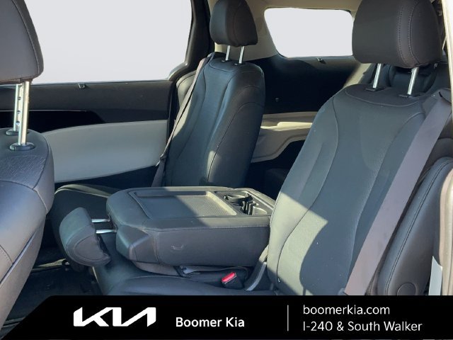 Used 2024 Kia Carnival SX Prestige FWD image 13