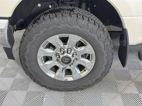 Used 2018 Ford F250 Lariat w/ Chrome Package AWD/4WD image 8