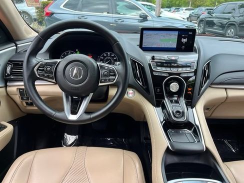 Used 2023 Acura RDX w/ Technology Package FWD image 9