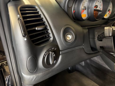 Used 2002 Porsche 911 Turbo image 74