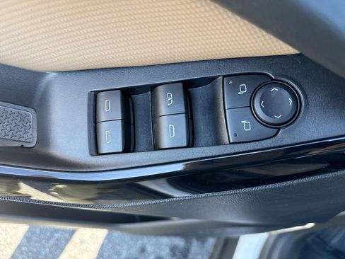 Certified 2026 Chevrolet Equinox ACTIV w/ Convenience Package III AWD/4WD image 22