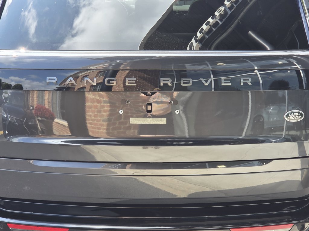 Used 2023 Land Rover Range Rover SE AWD/4WD image 41
