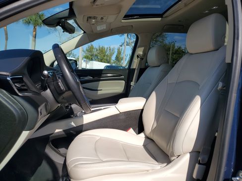 Used 2022 Buick Enclave Essence w/ Experience Buick Package image 21