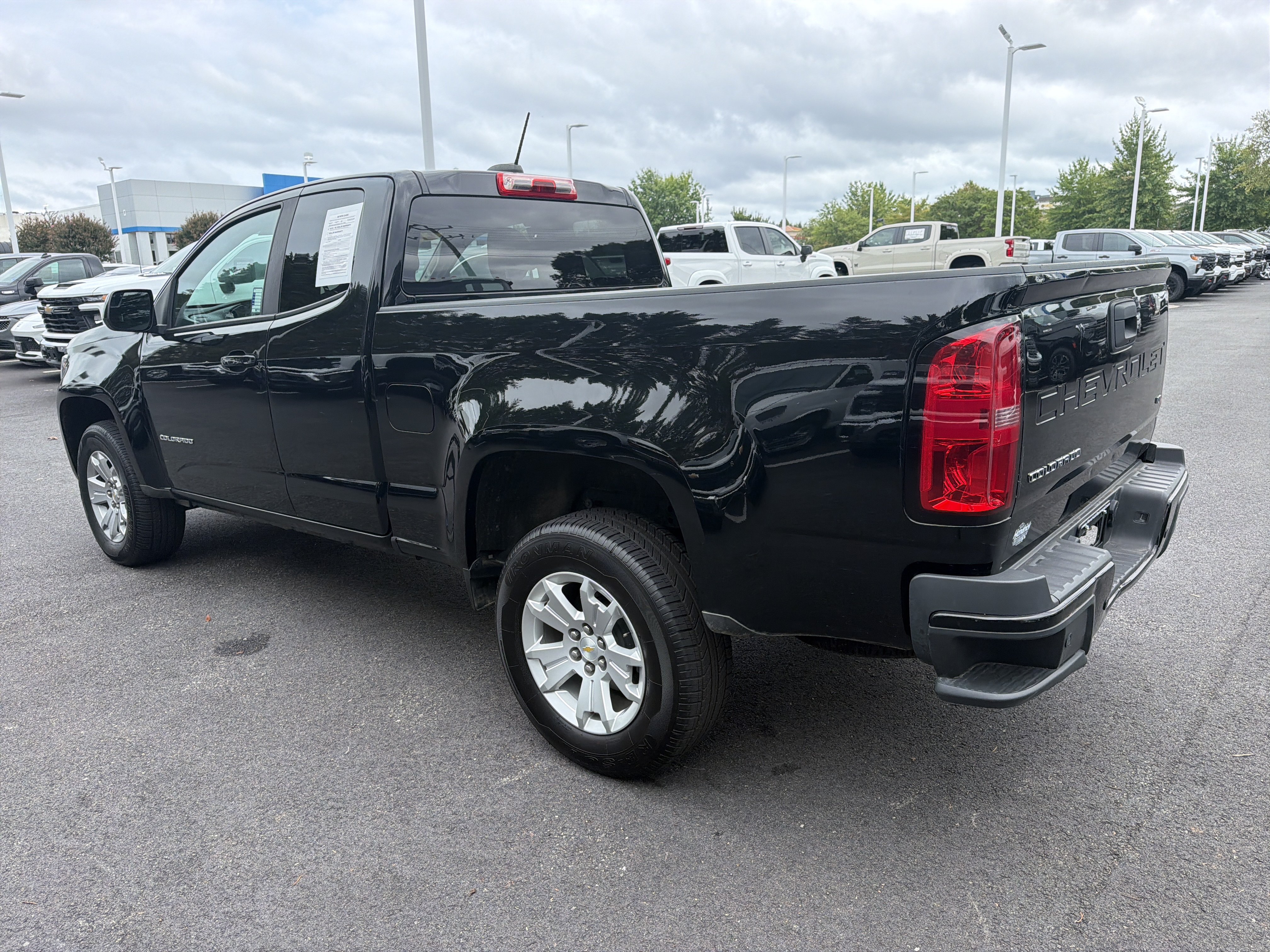 Used 2022 Chevrolet Colorado LT w/ Fleet Safety Package RWD image 8