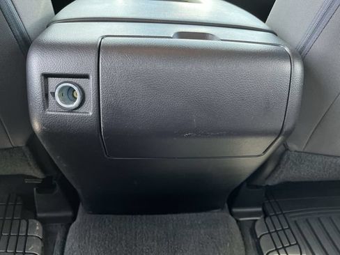 Used 2016 Toyota Tundra SR5 w/ TRD Off Road Package AWD/4WD image 21