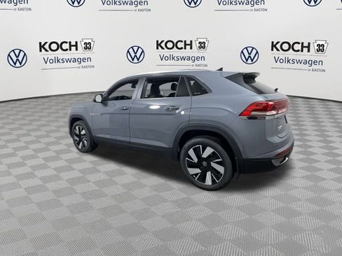 New 2026 Volkswagen Atlas Cross Sport SE image 7