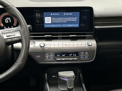 Used 2024 Hyundai Kona SEL AWD/4WD image 29
