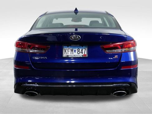 Certified 2019 Kia Optima S image 9