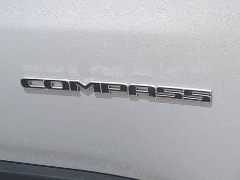 Certified 2025 Jeep Compass Limited AWD/4WD image 13