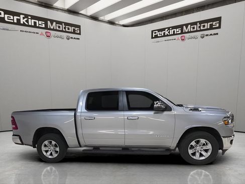 Used 2024 RAM 1500 Laramie AWD/4WD image 4