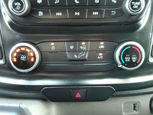 Used 2024 Ford Transit 250 148 Medium Roof Extended AWD image 34