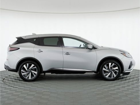 Used 2023 Nissan Murano SL w/ SL Moonroof Package image 15