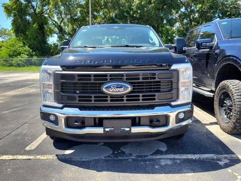 Used 2024 Ford F350 XL w/ 360-Degree Camera Package RWD image 2