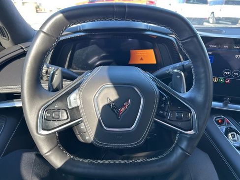 Used 2023 Chevrolet Corvette Stingray Premium Conv w/ Z51 Performance Package image 12