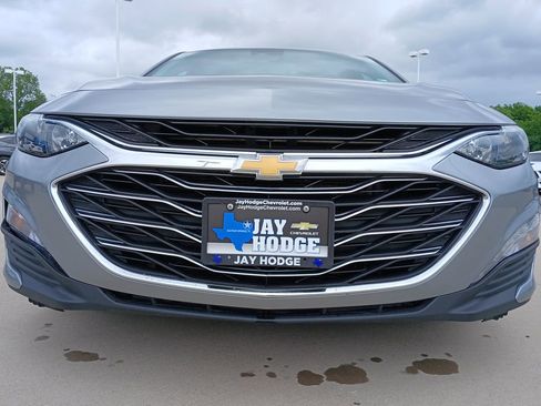 Used 2024 Chevrolet Malibu LT FWD image 32