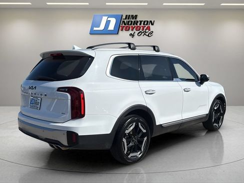 Used 2023 Kia Telluride S AWD/4WD image 5