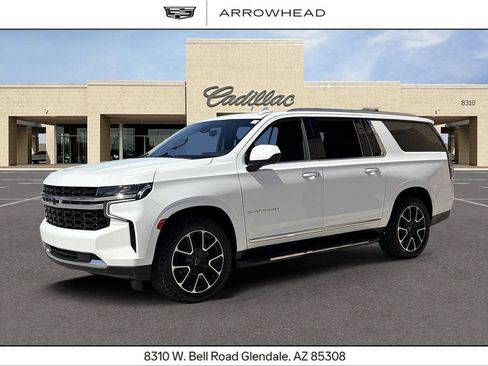 Used 2021 Chevrolet Suburban LS RWD image 1