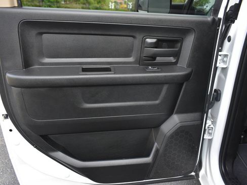 Used 2020 RAM 3500 Tradesman image 13