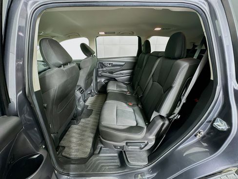 Used 2024 Subaru Ascent Premium image 26