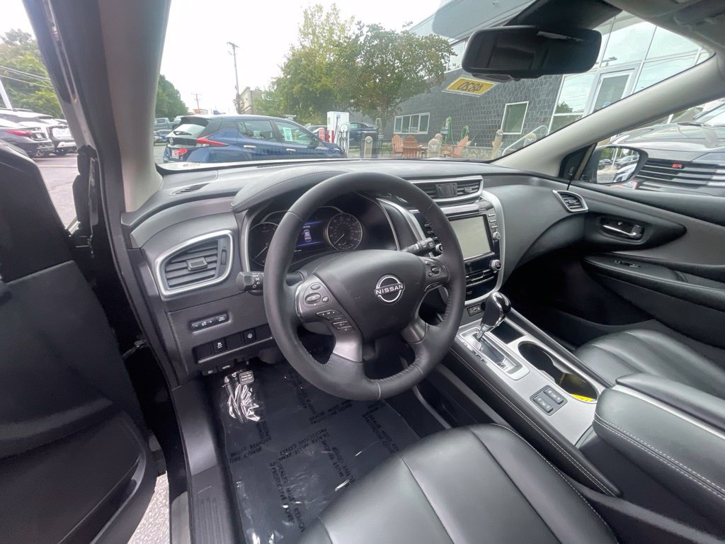 Certified 2023 Nissan Murano SV w/ SV Midnight Edition Package AWD/4WD image 10
