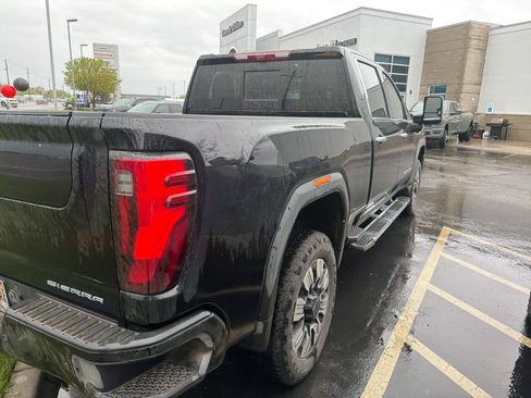 Used 2024 GMC Sierra 3500 Denali w/ Denali Reserve Package image 6